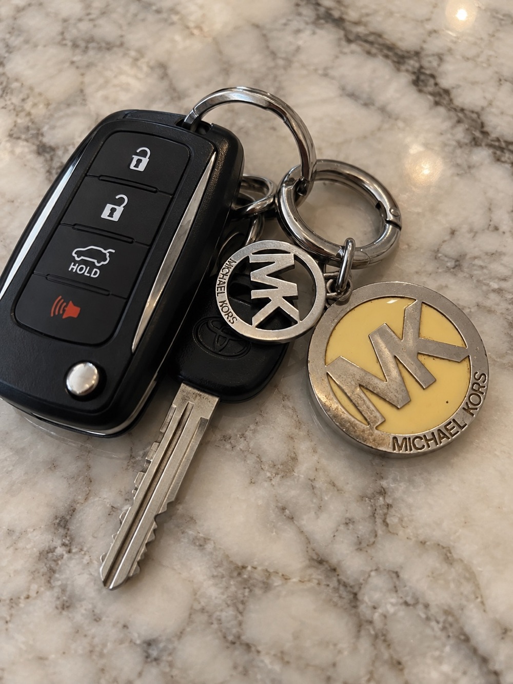 Michael Kors MK Logo Bag Charm/Keychain